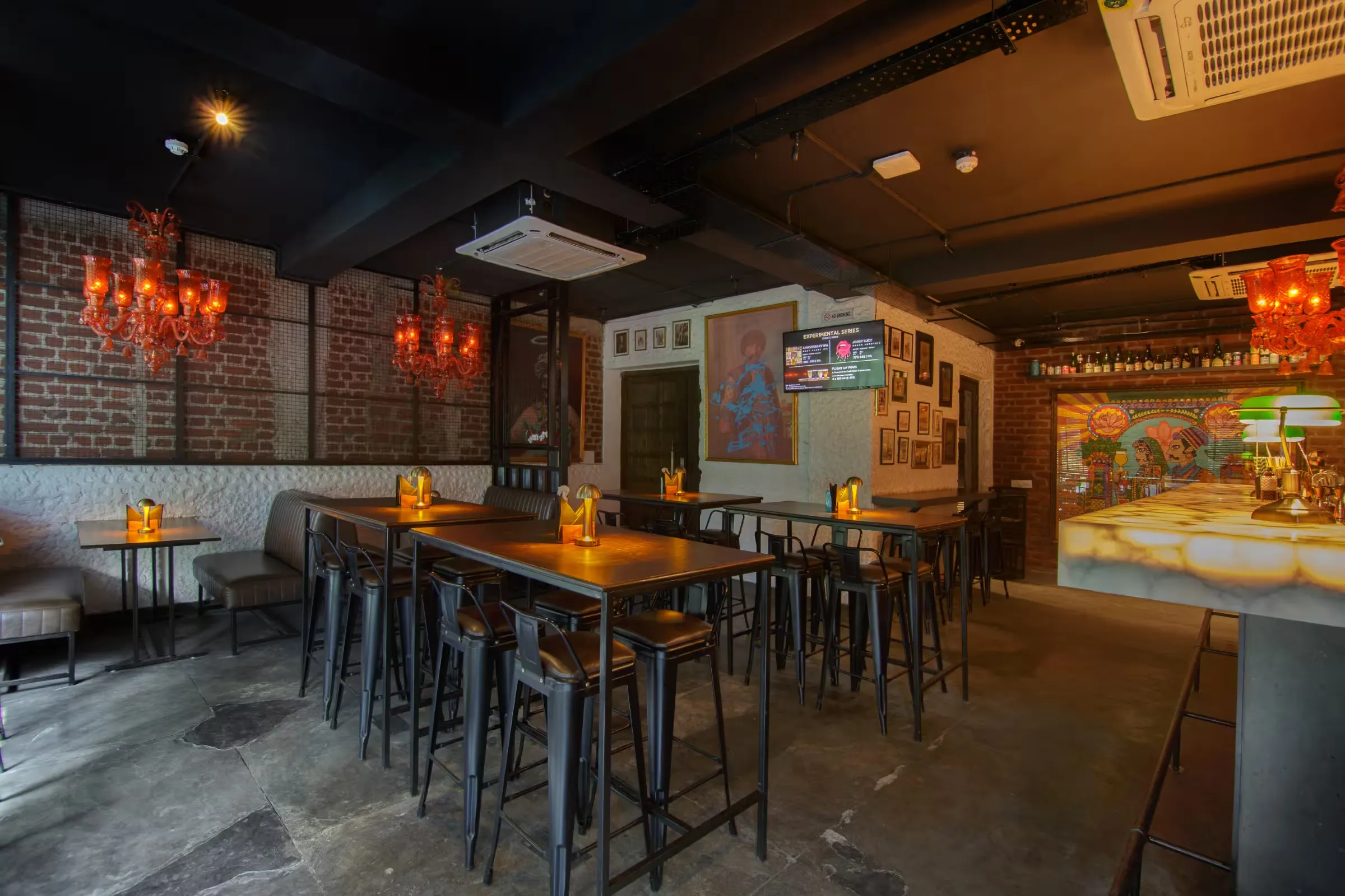 Restaurant ambience 2
