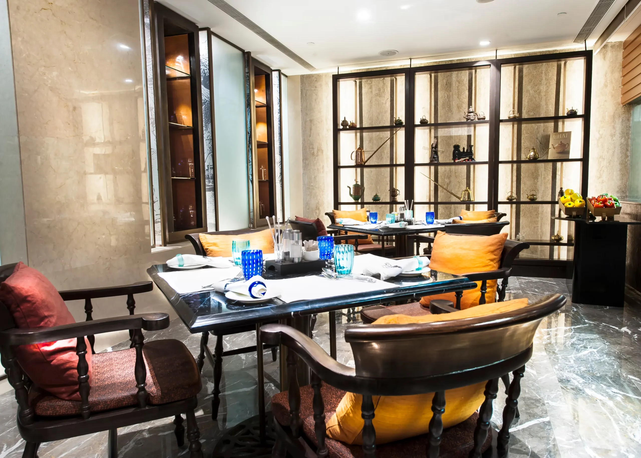Restaurant ambience 3