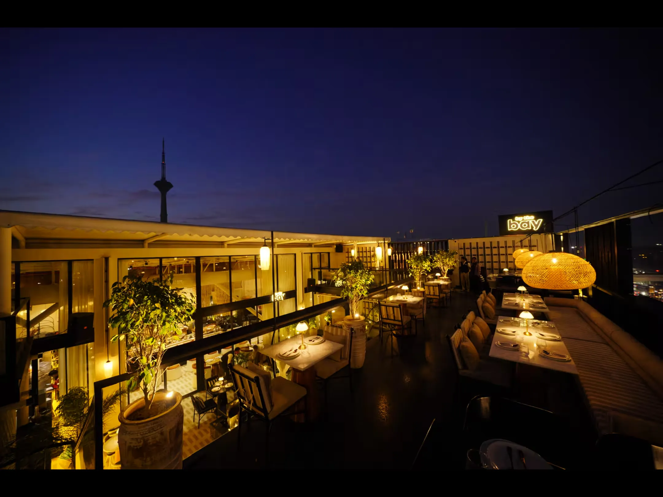 Restaurant ambience 2