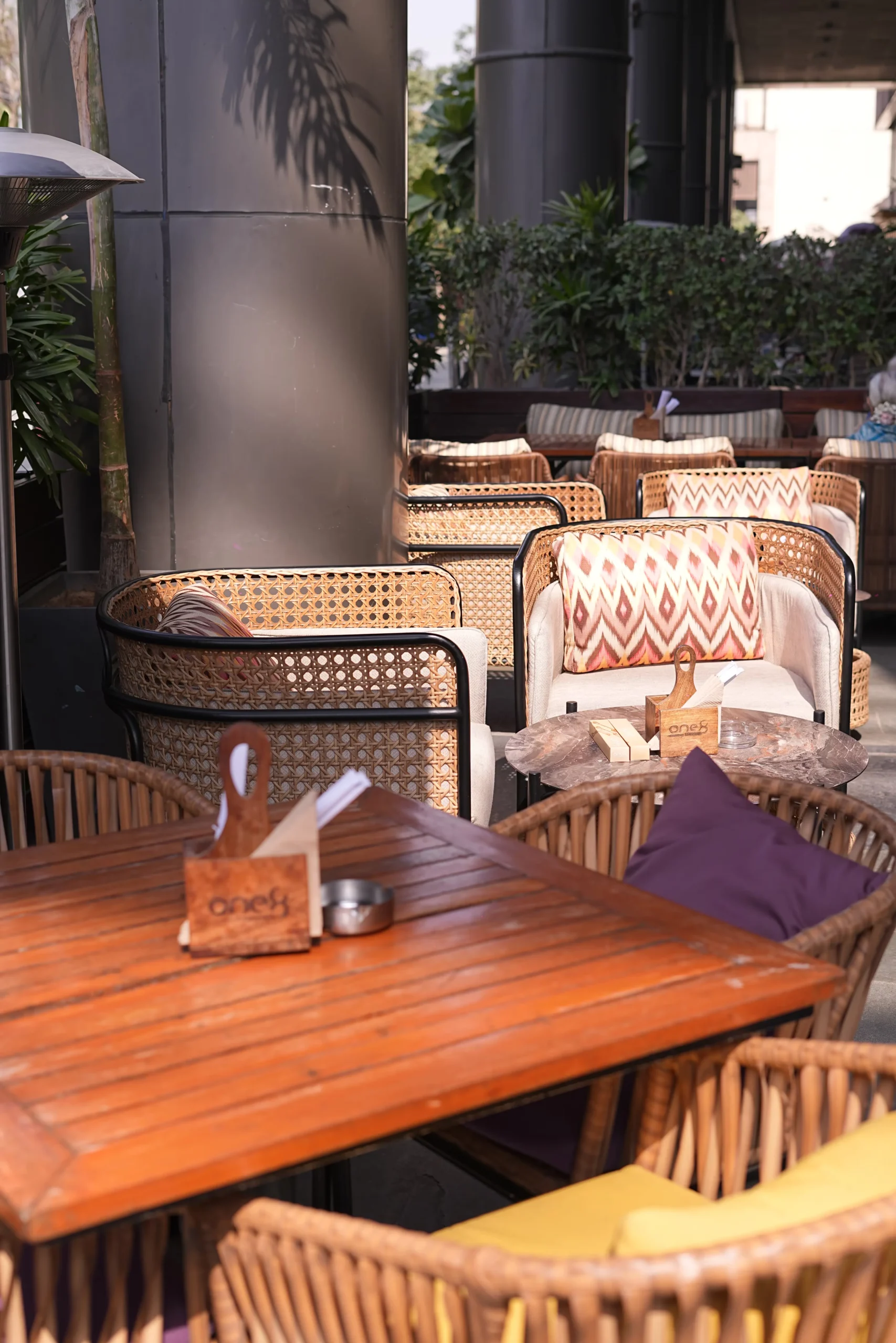 Restaurant ambience 4