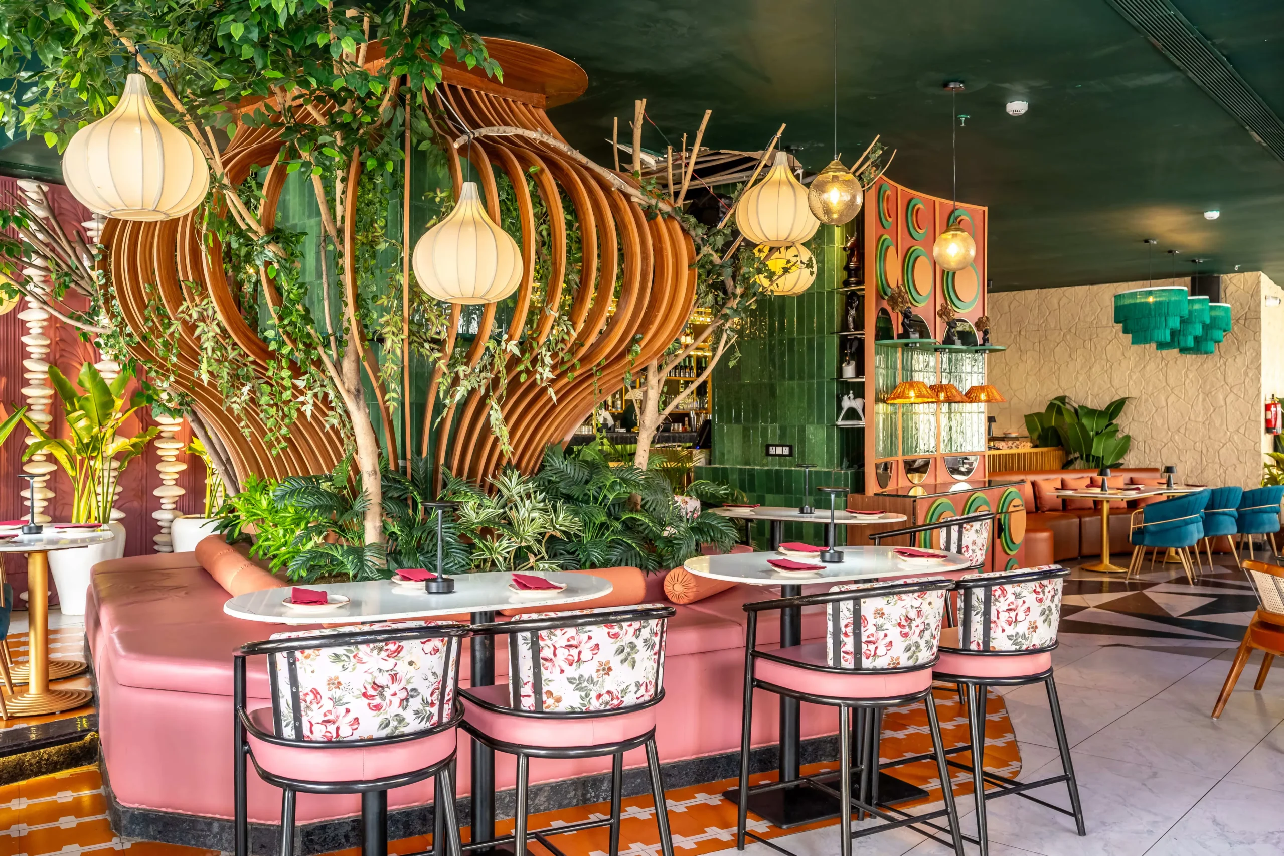 Restaurant ambience 3