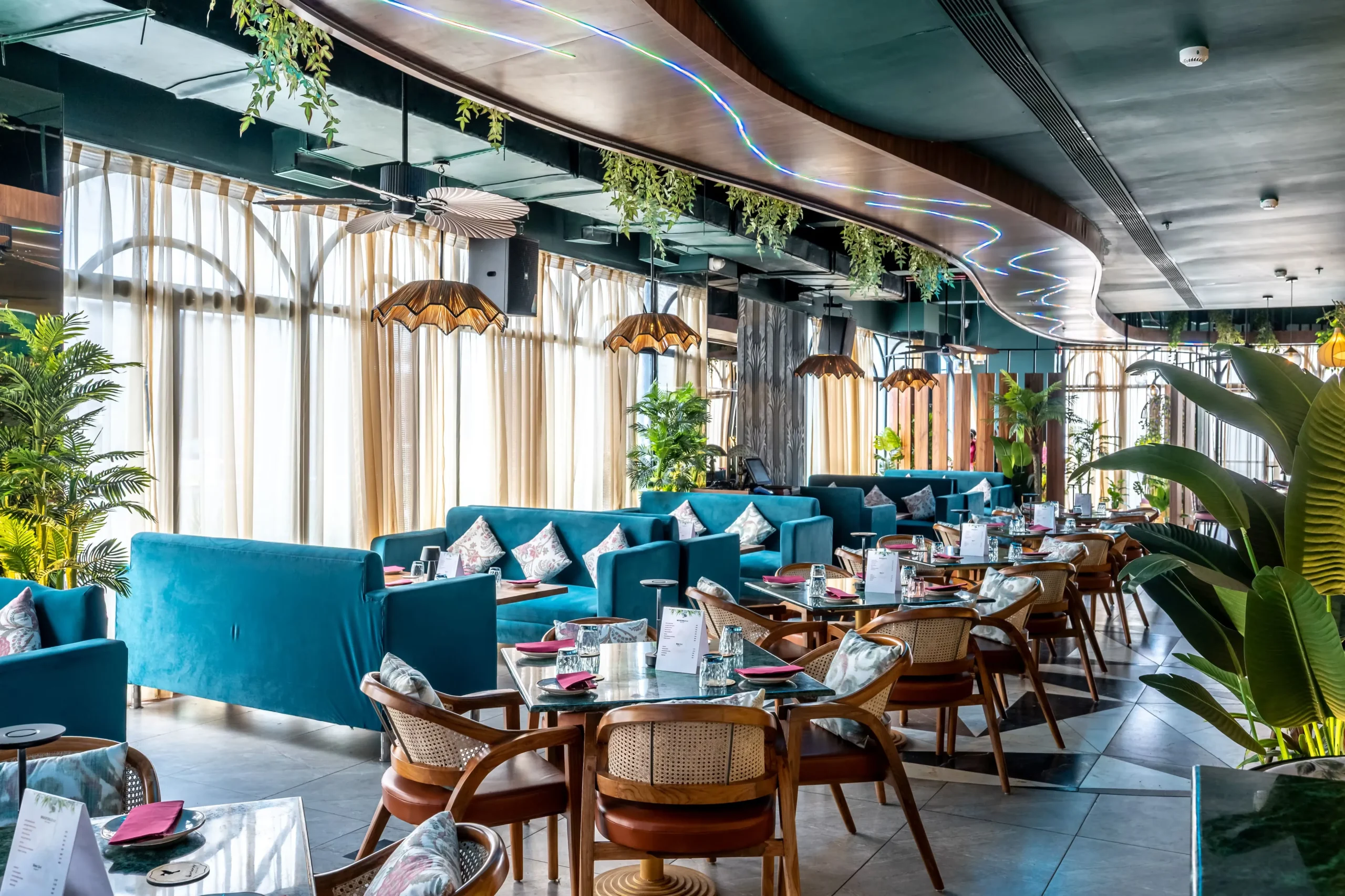 Restaurant ambience 2